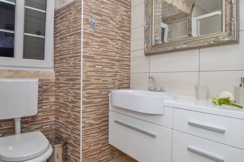 Photo of Bathroom in Orebic