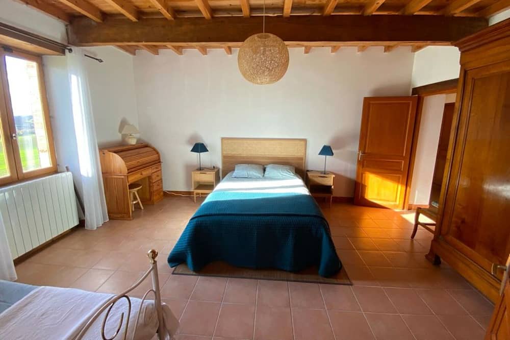 Photo of Bedroom in Gimat