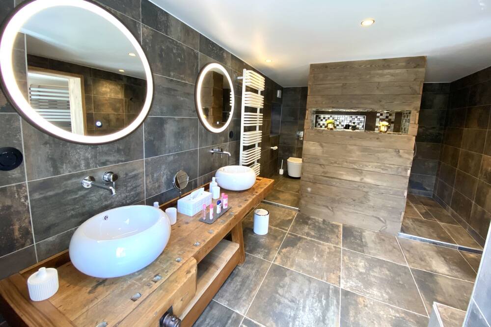 Photo of Bathroom in Oberbronn