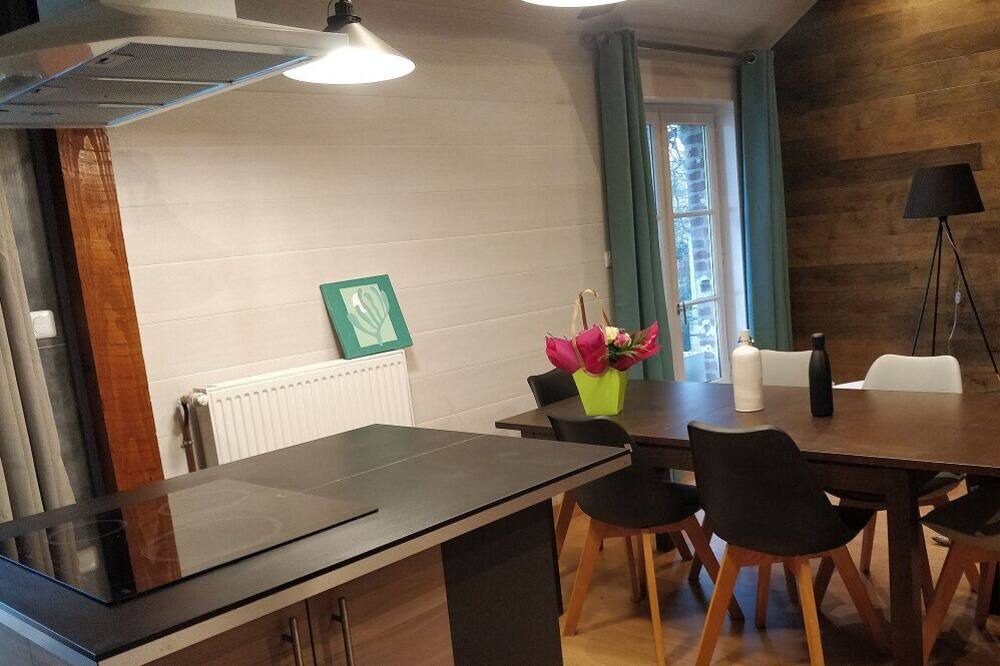 Photo of Kitchen in Le Bon Sauveur