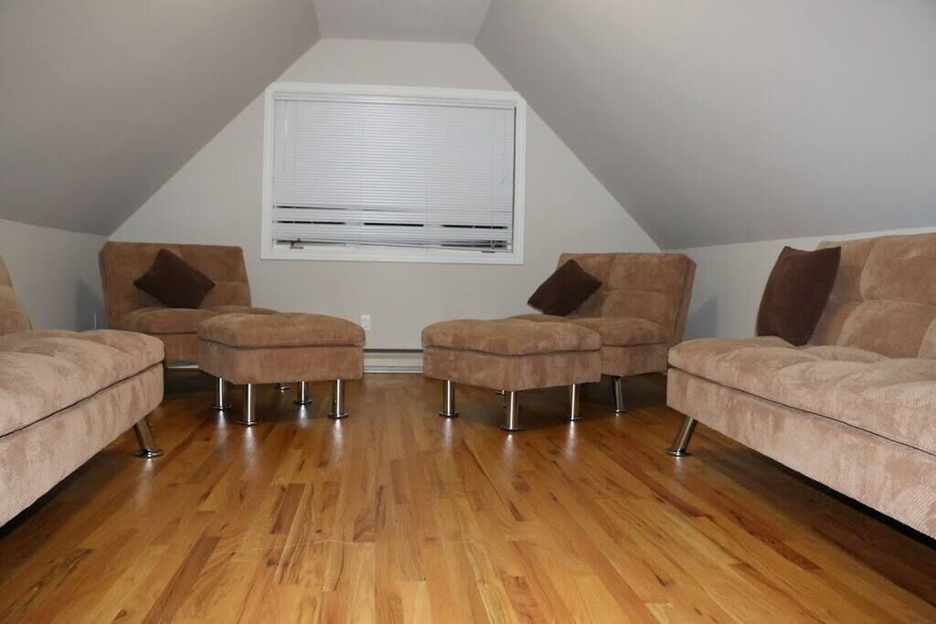 Photo of Livingroom in Tiny