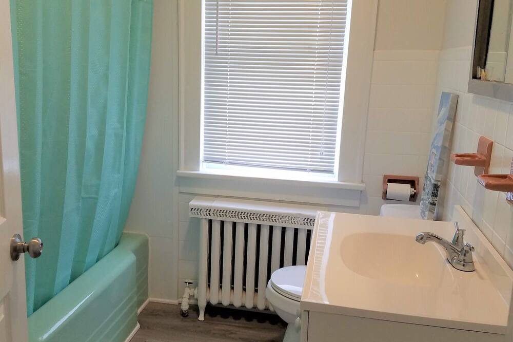 Photo of Bathroom in Marmora