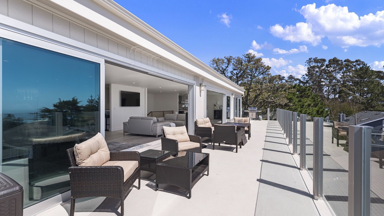 Photo of Patio Balcony in Half Moon Bay