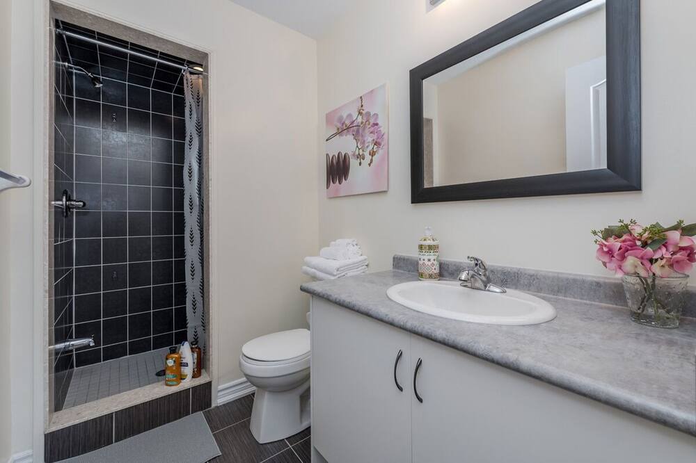 Photo of Bathroom in Innisfil