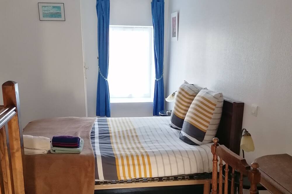 Photo of Bedroom in Isigny-sur-Mer