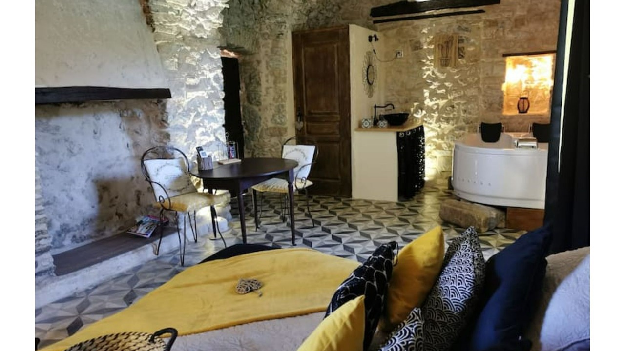 Photo of Others in Saint-Andre-de-Cruzieres