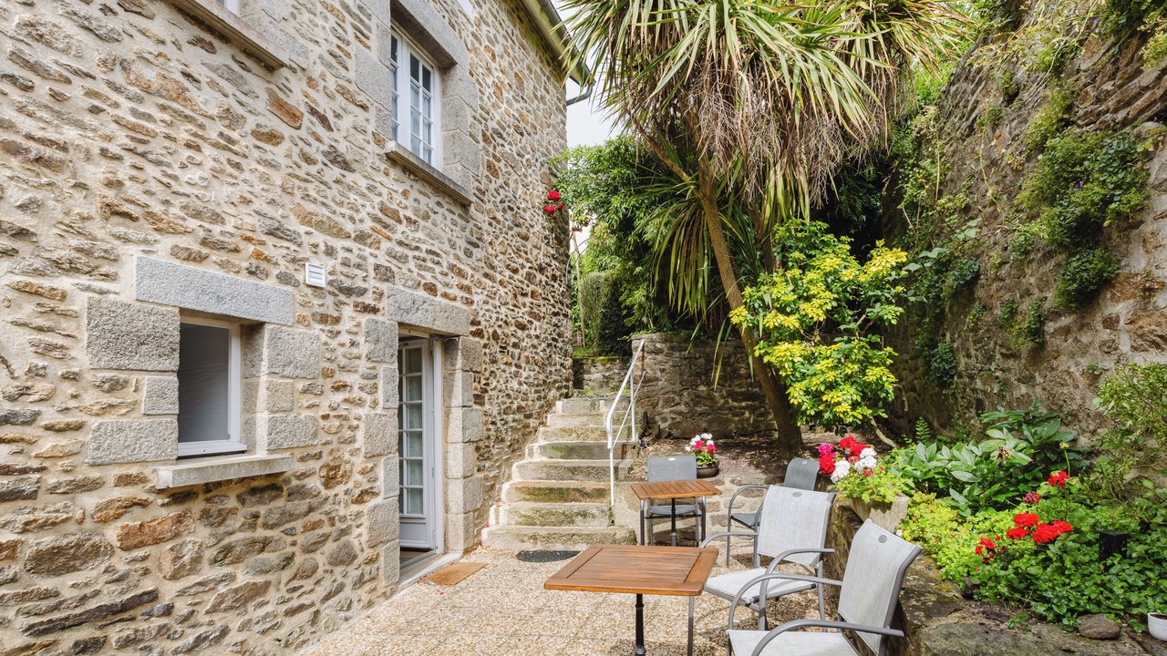 Photo of Patio Balcony in Dinan