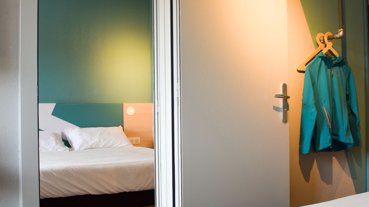 Photo of Bedroom in Millau