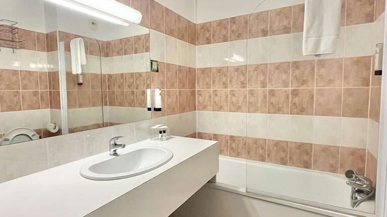 Photo of Bathroom in Saint-Pere-sur-Loire