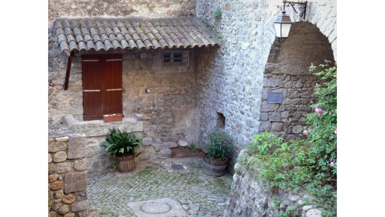 Photo of Outdoor in Saint-Andre-de-Cruzieres