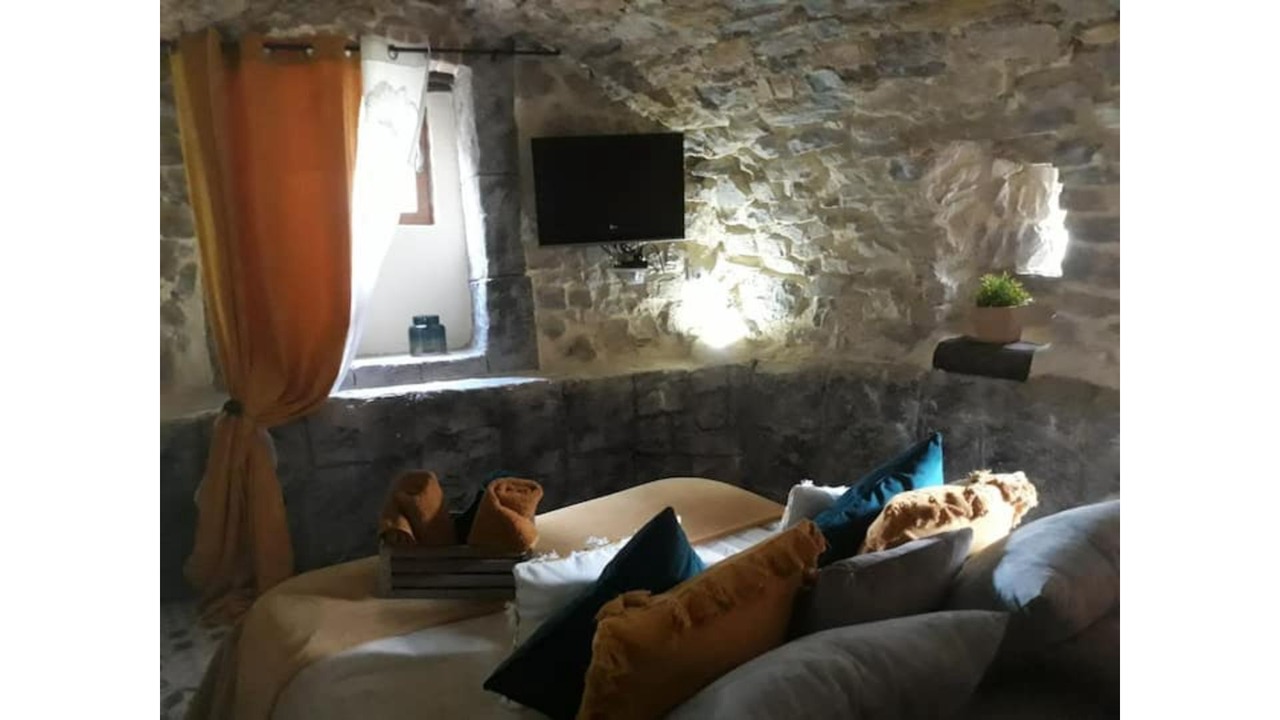 Photo of Others in Saint-Andre-de-Cruzieres