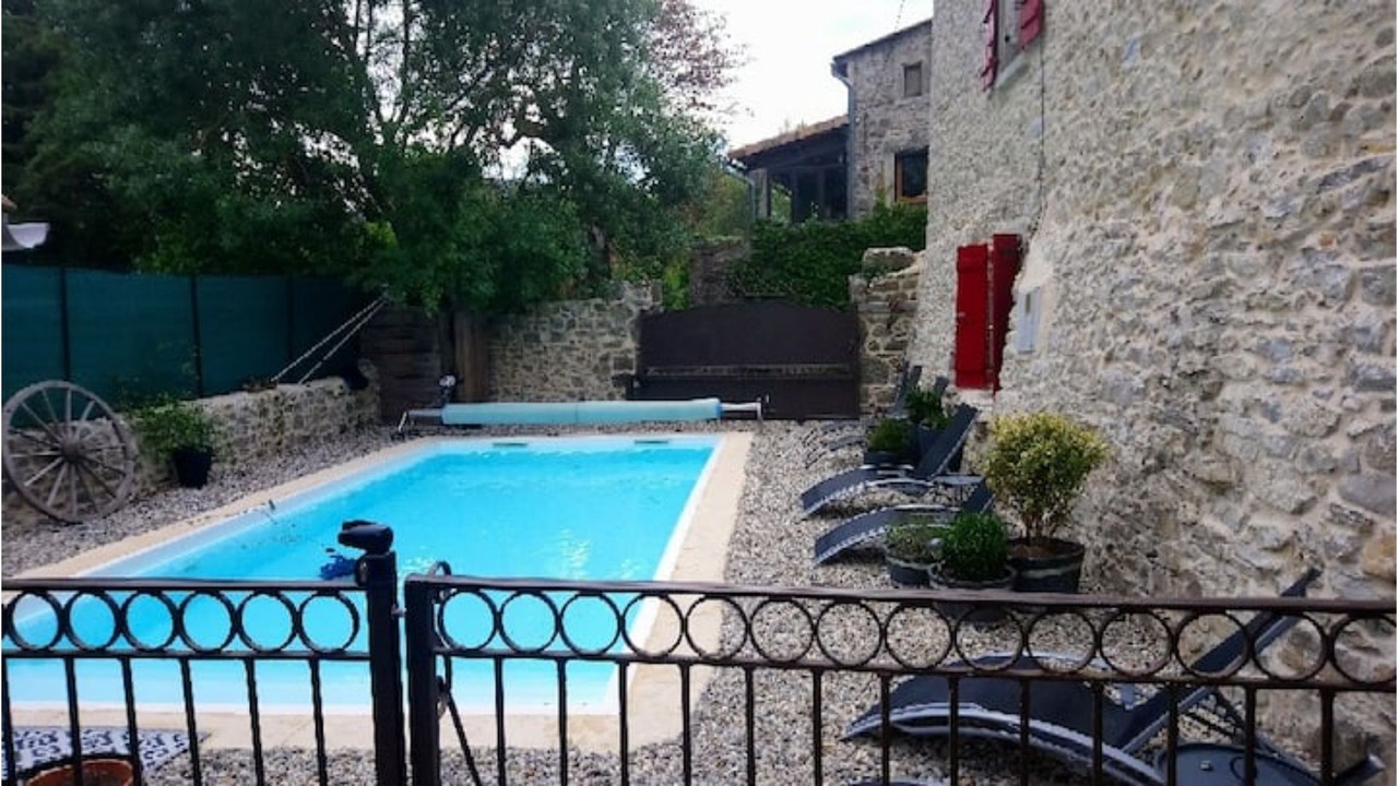 Photo of Outdoor in Saint-Andre-de-Cruzieres