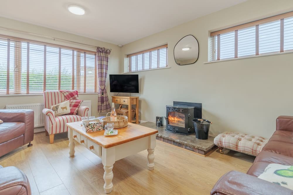 Photo of Livingroom in Church Minshull