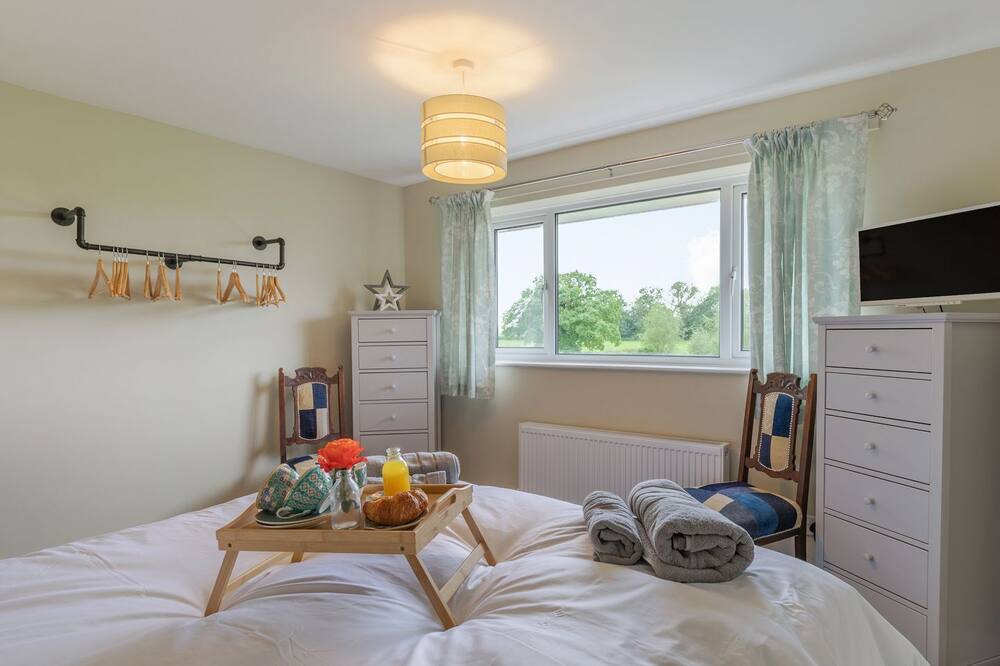 Photo of Bedroom in Church Minshull