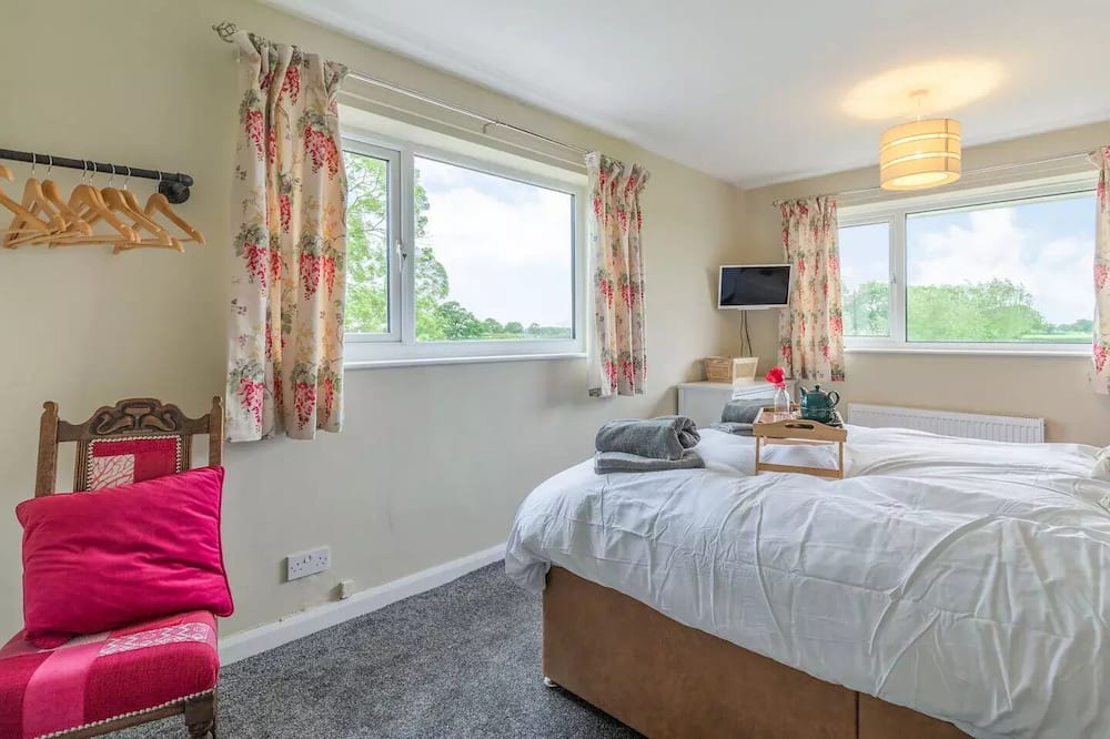 Photo of Bedroom in Church Minshull