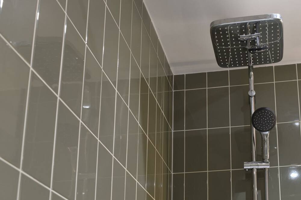 Photo of Bathroom in Newland Near Ulverston