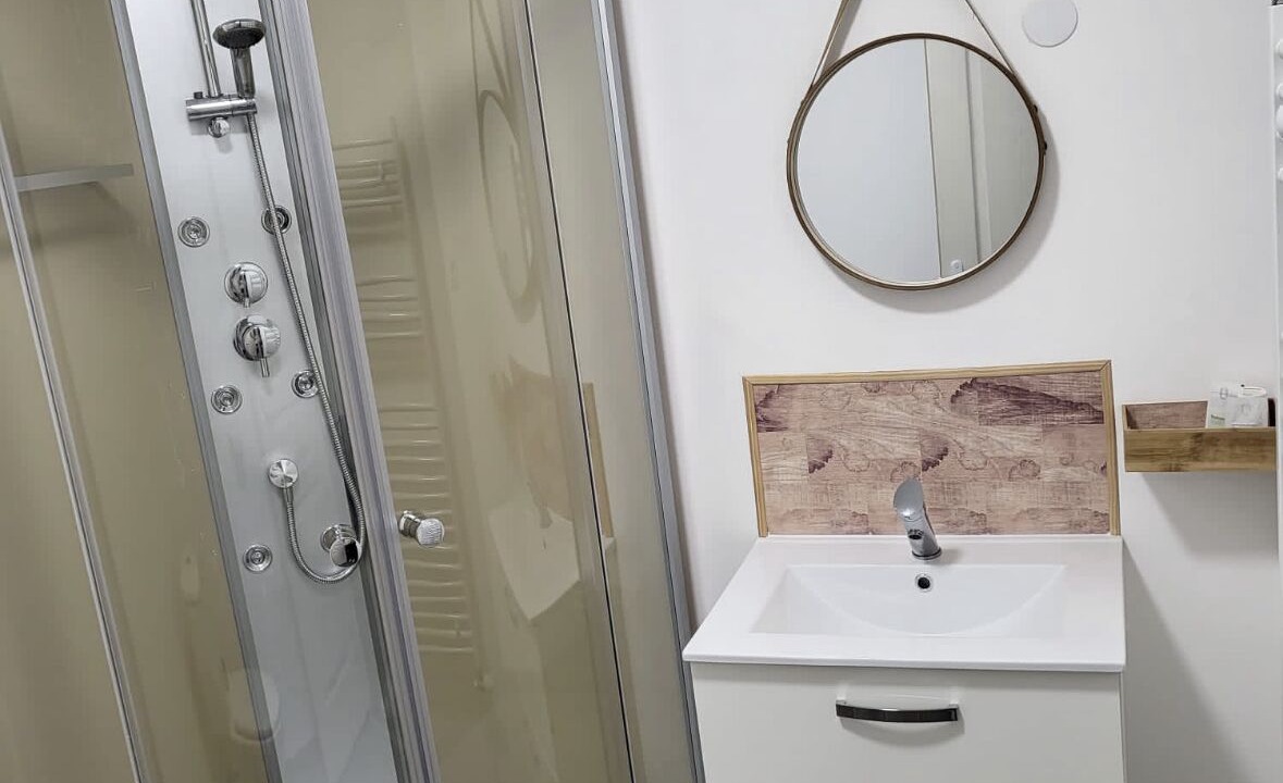 Photo of Bathroom in Chauny