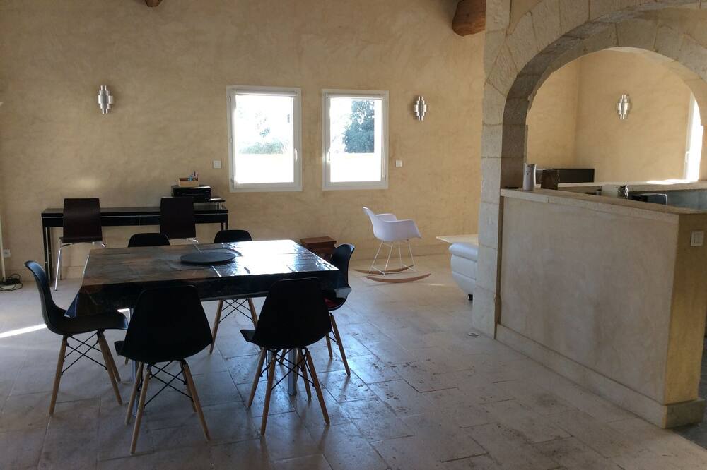 Photo of Kitchen in Saint-Maximin