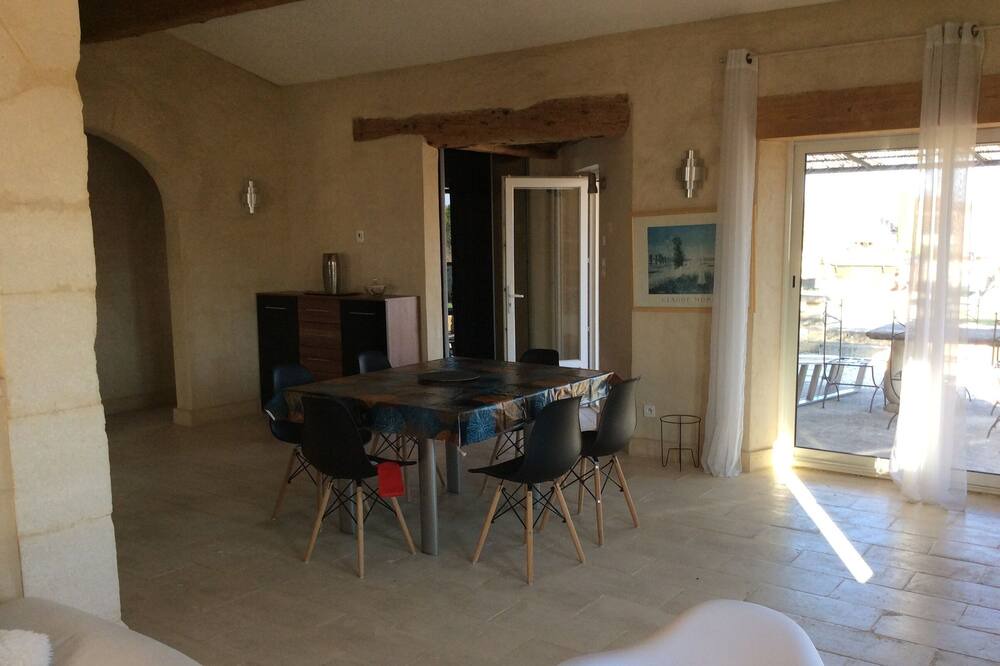 Photo of Kitchen in Saint-Maximin