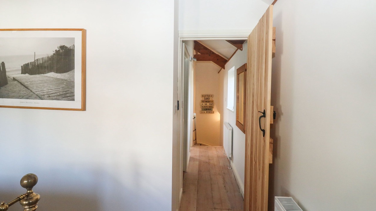 Photo of Others in Slapton