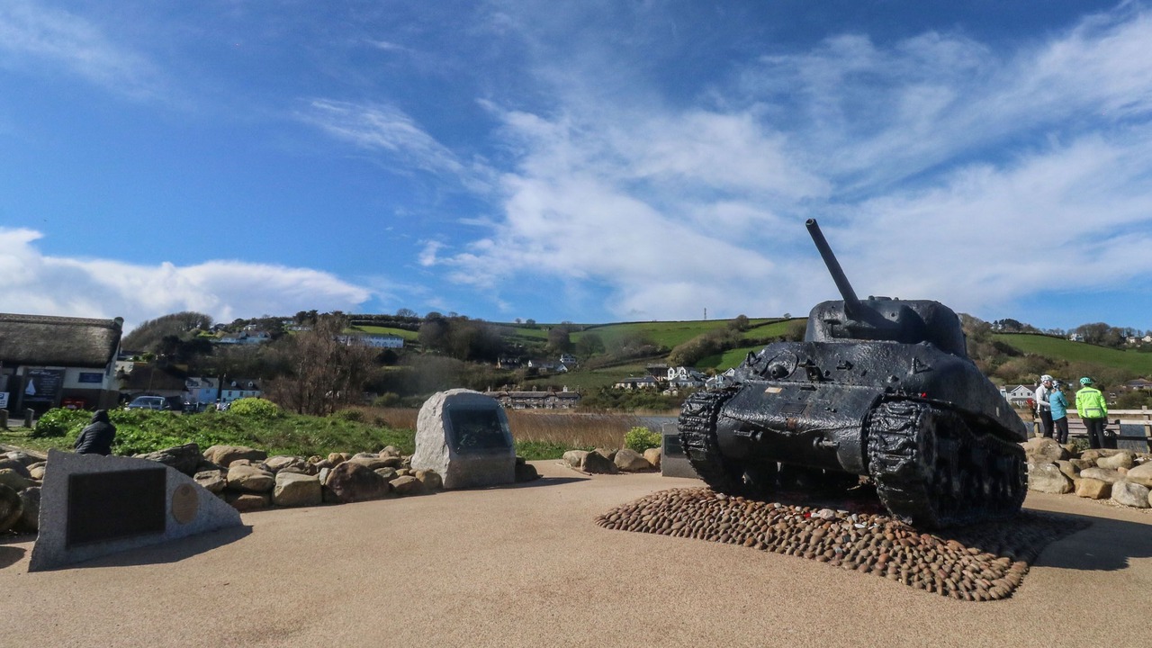 Photo of Others in Slapton