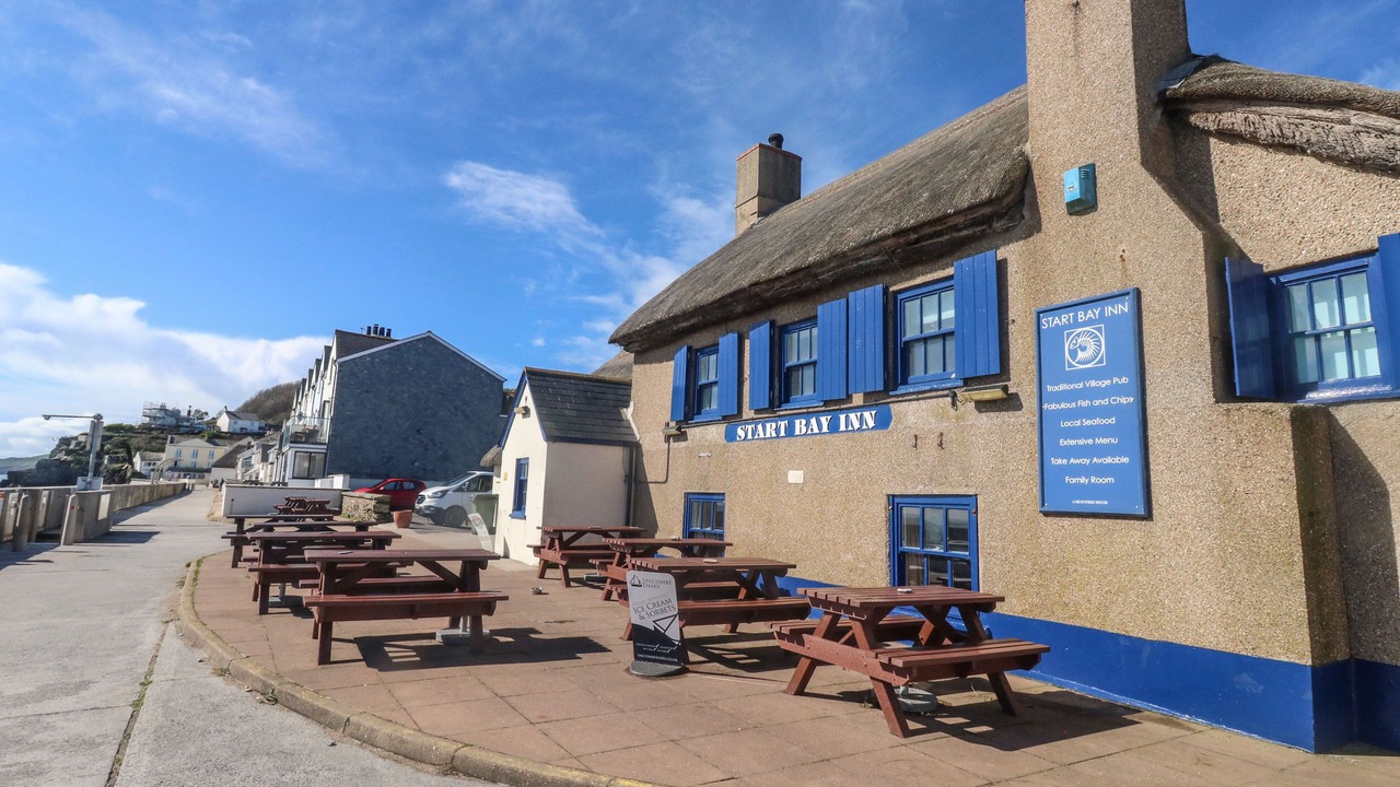 Photo of Others in Slapton