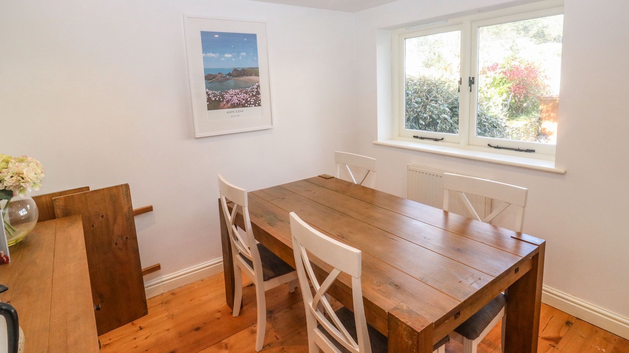 Photo of Others in Slapton