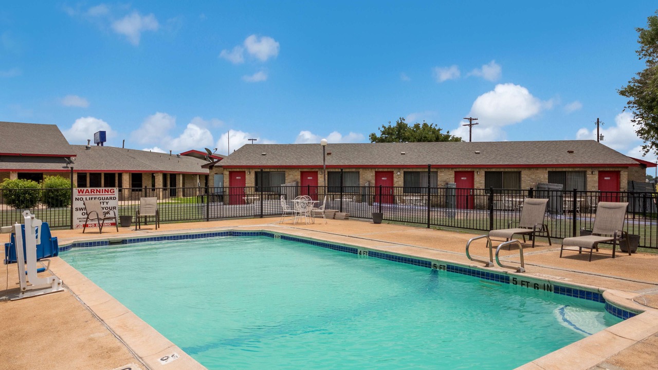 Photo of Outdoor in Lockhart