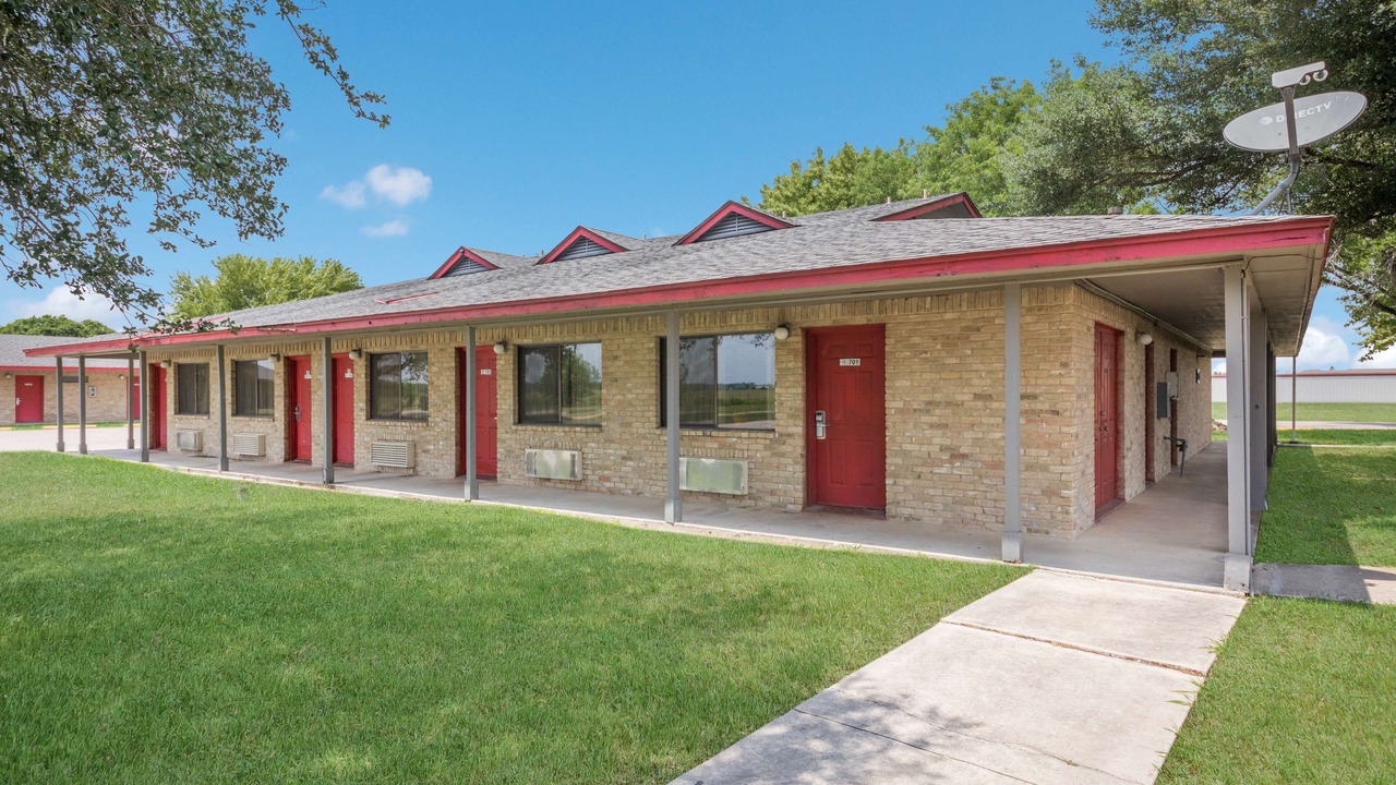Photo of Outdoor in Lockhart