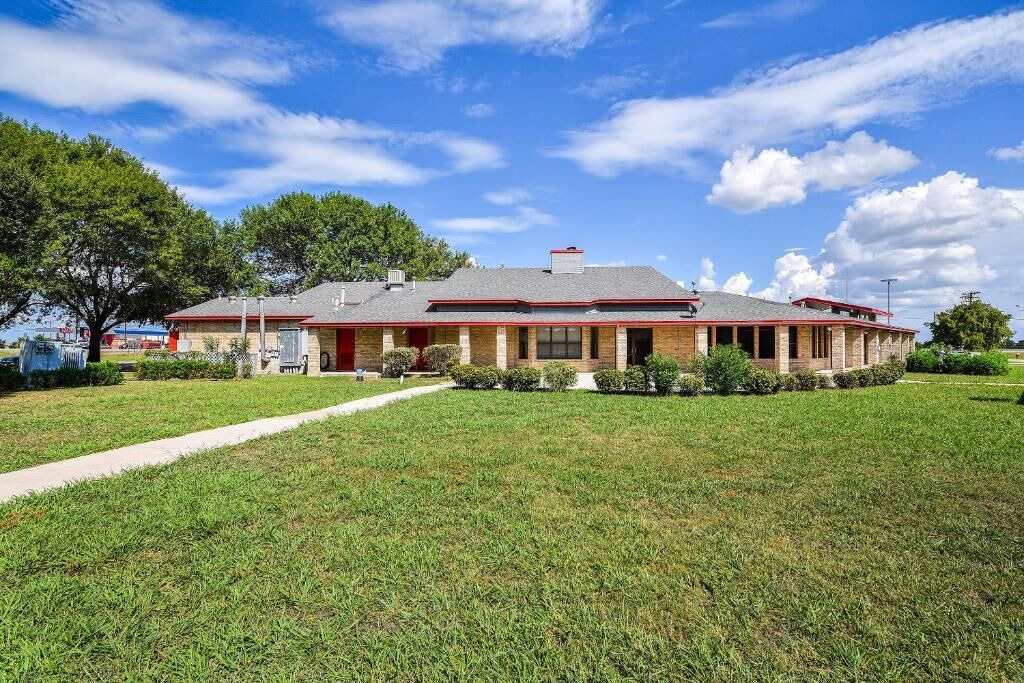 Photo of Outdoor in Lockhart