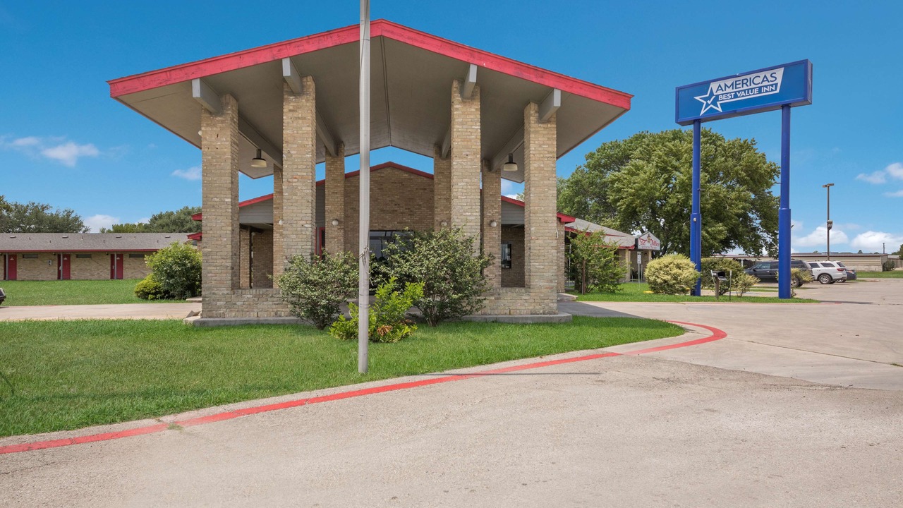 Photo of Outdoor in Lockhart