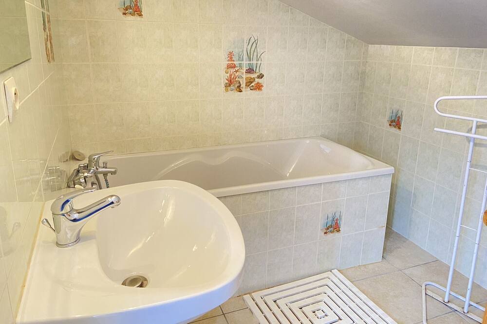 Photo of Bathroom in Bretignolles-sur-Mer