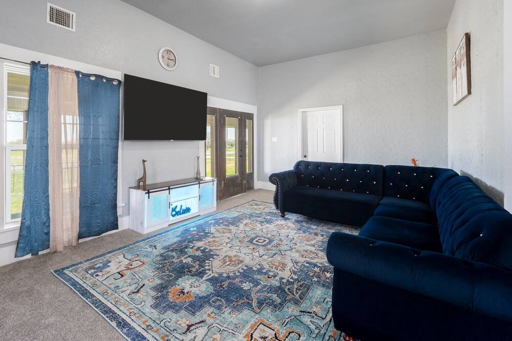 Photo of Bedroom in Farmersville