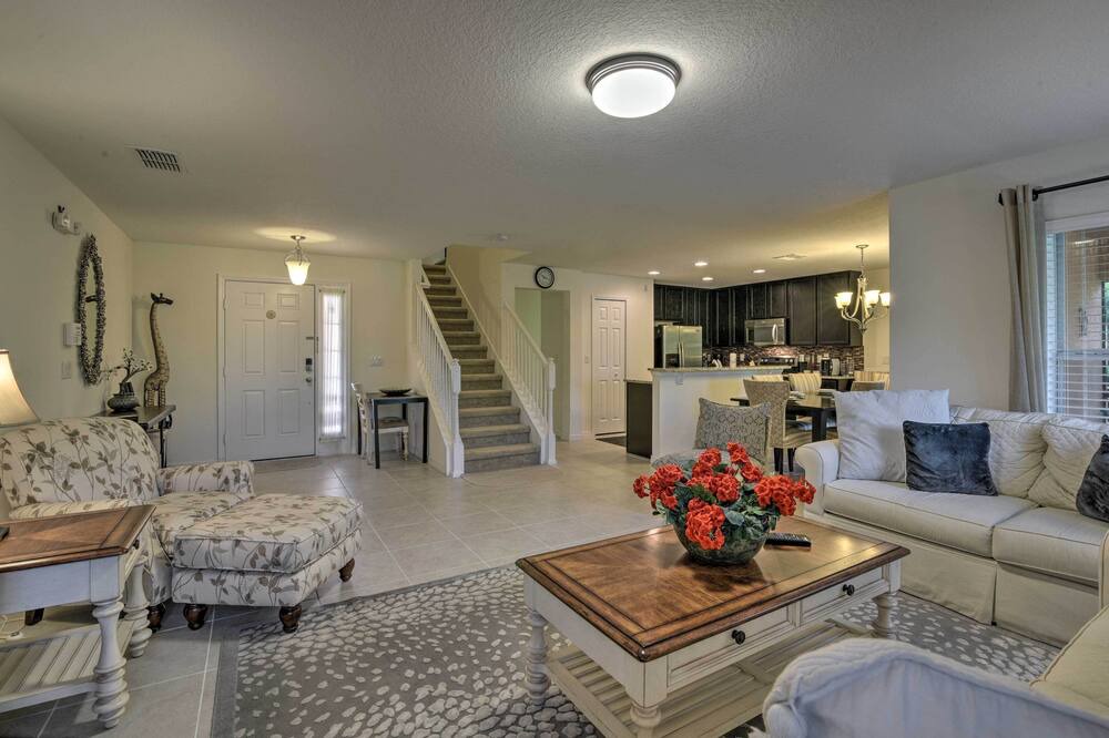 Photo of Livingroom in Veranda Palms