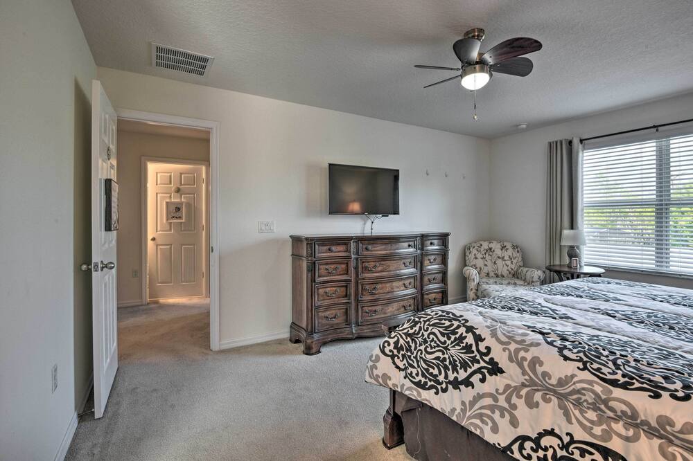 Photo of Bathroom in Veranda Palms