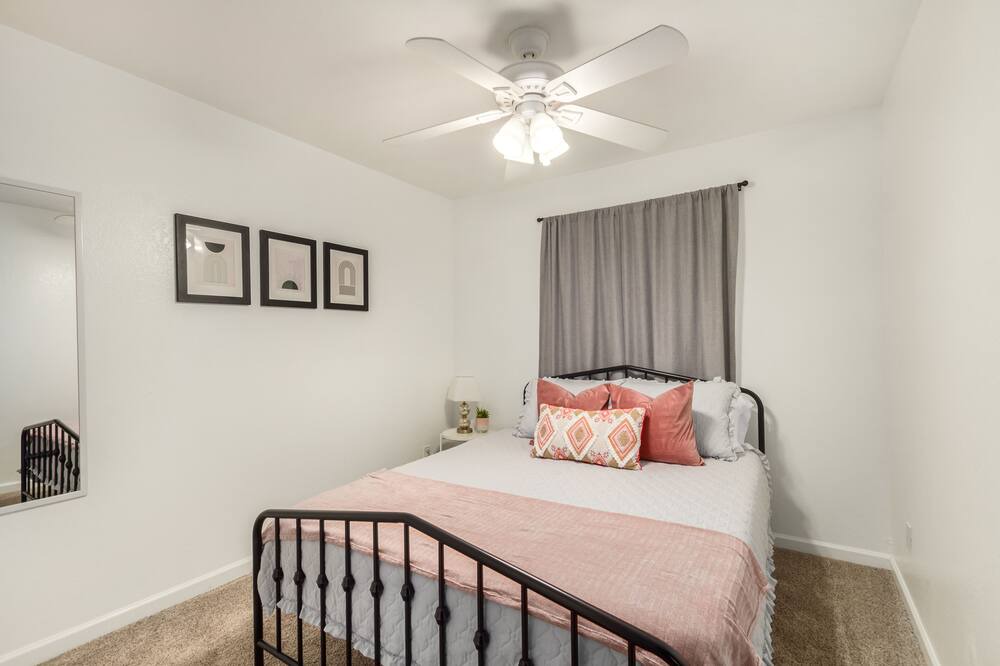 Photo of Bedroom in Gilbert