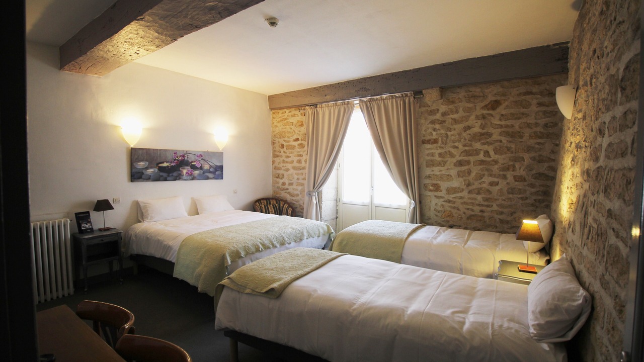 Photo of Bedroom in Beze