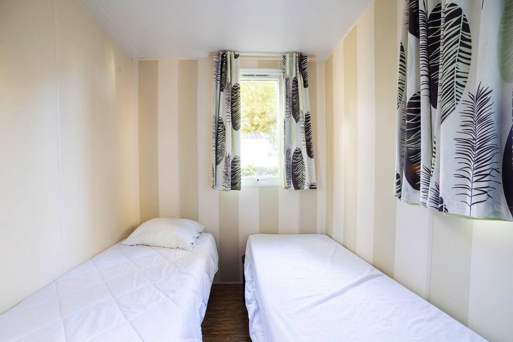 Photo of Bedroom in Saint-Jean-de-Monts
