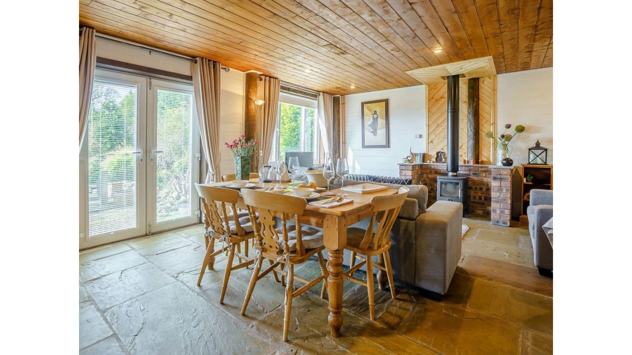 Photo of Others in Endon