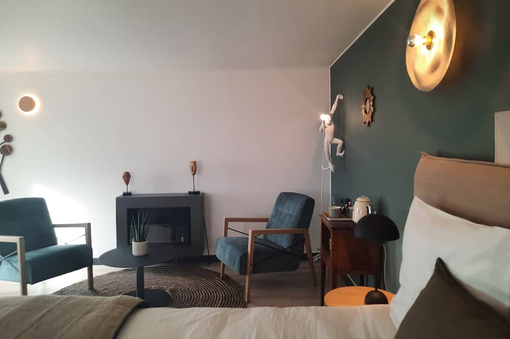 Photo of Bedroom in Baubigny