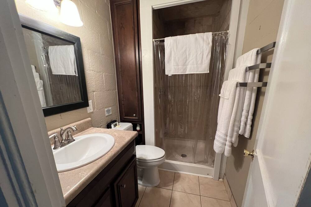 Photo of Others in Cobb