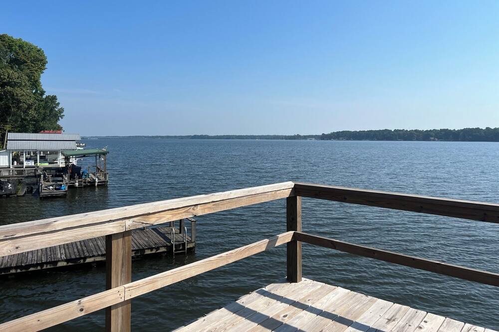 Photo of Others in Cobb