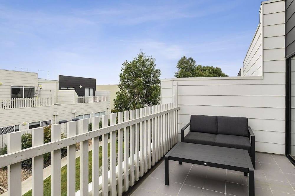 Photo of Patio Balcony in Whittington