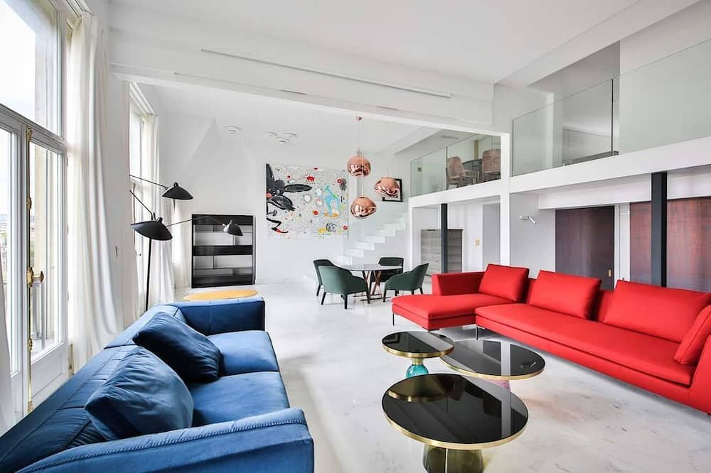 Photo of Livingroom in Quartier de l'Ecole-Militaire