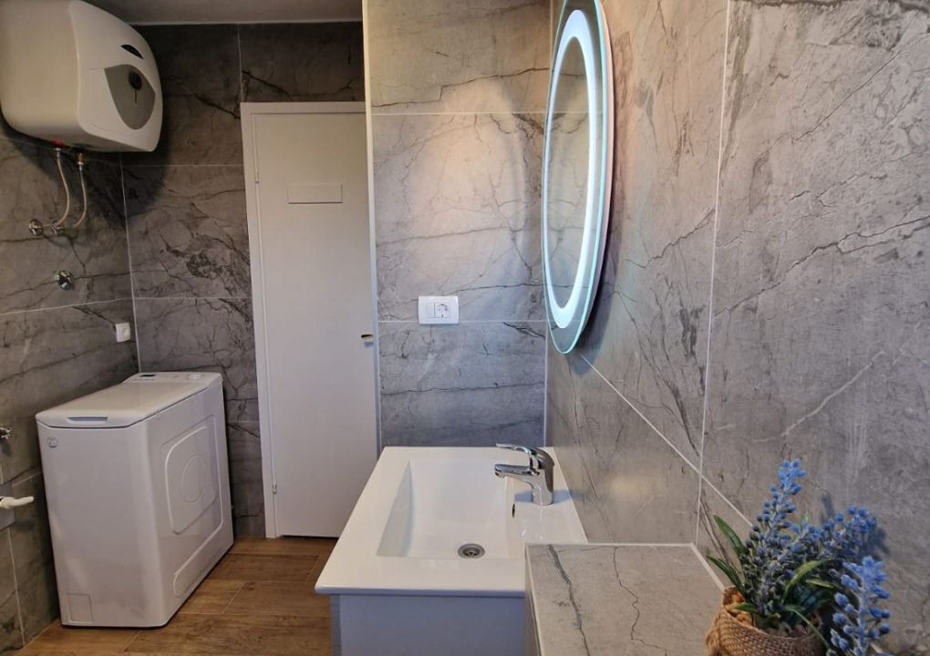 Photo of Bathroom in Okrug Donji