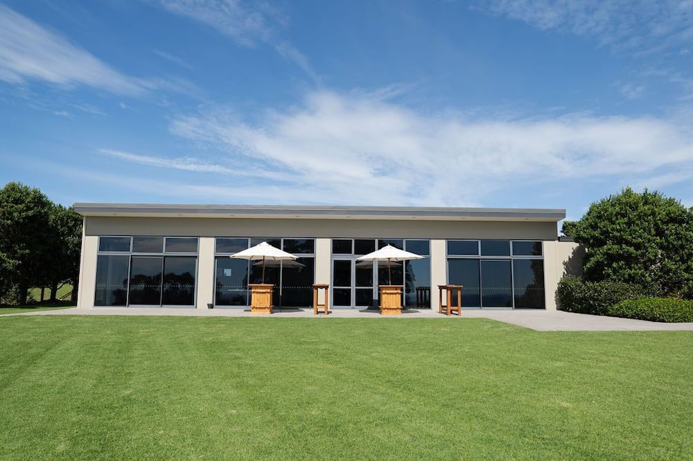 Photo of Others in Pitone