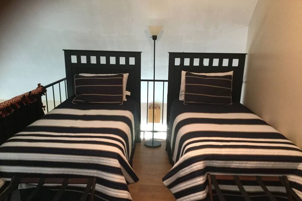 Photo of Bedroom in La Grange