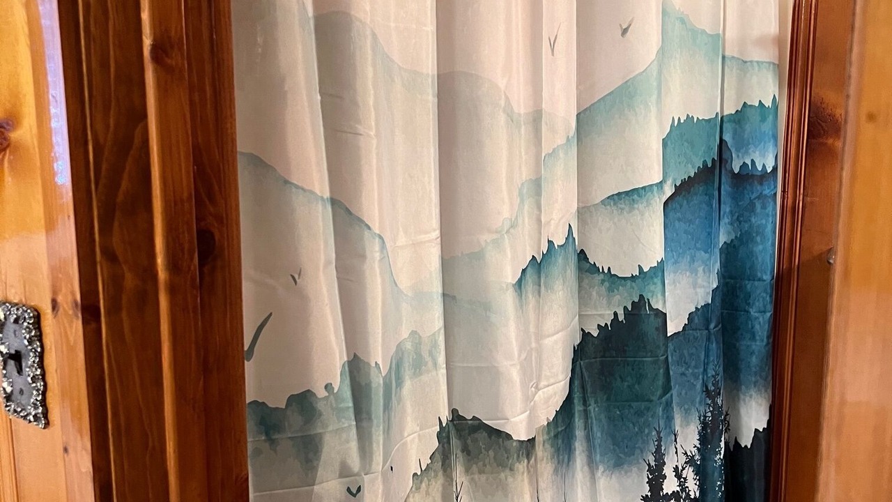 Photo of Bathroom in Red River