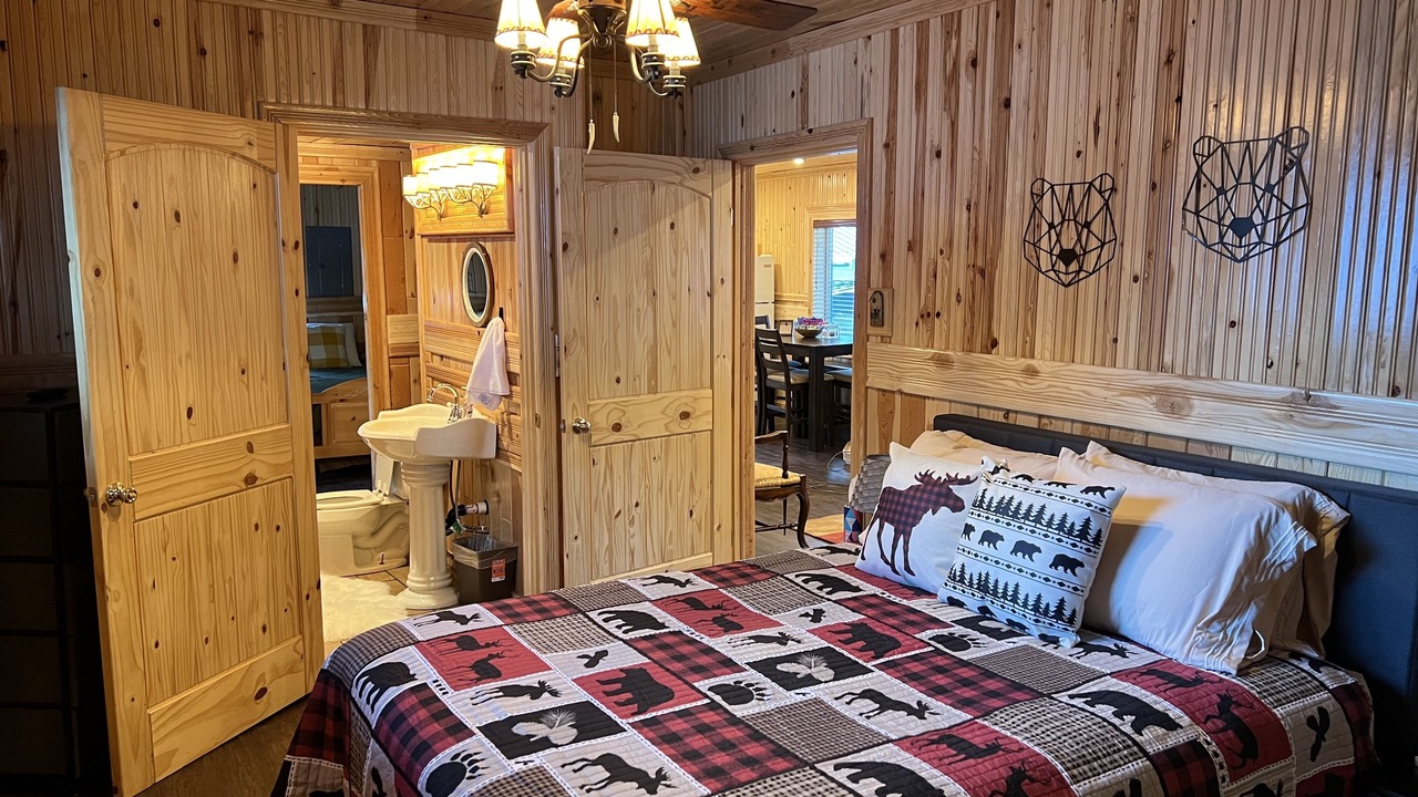 Photo of Livingroom in Red River