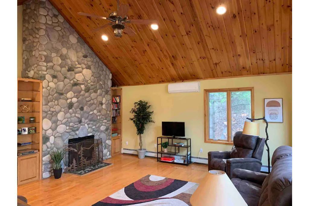 Photo of Others in Pleasant Valley